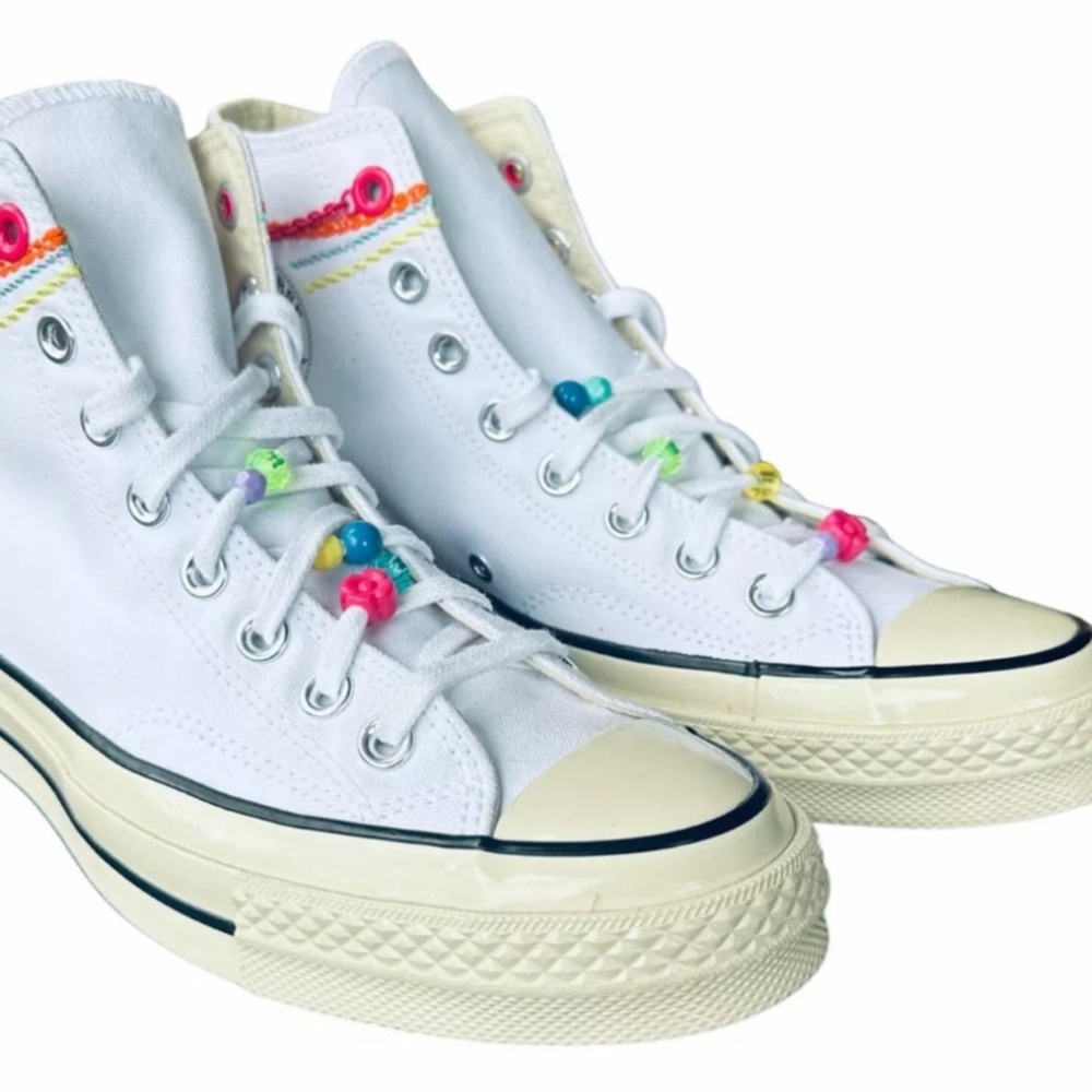 Converse Chuck Taylor White Embodied Bracelet Bead High Tops Size 7 1/2